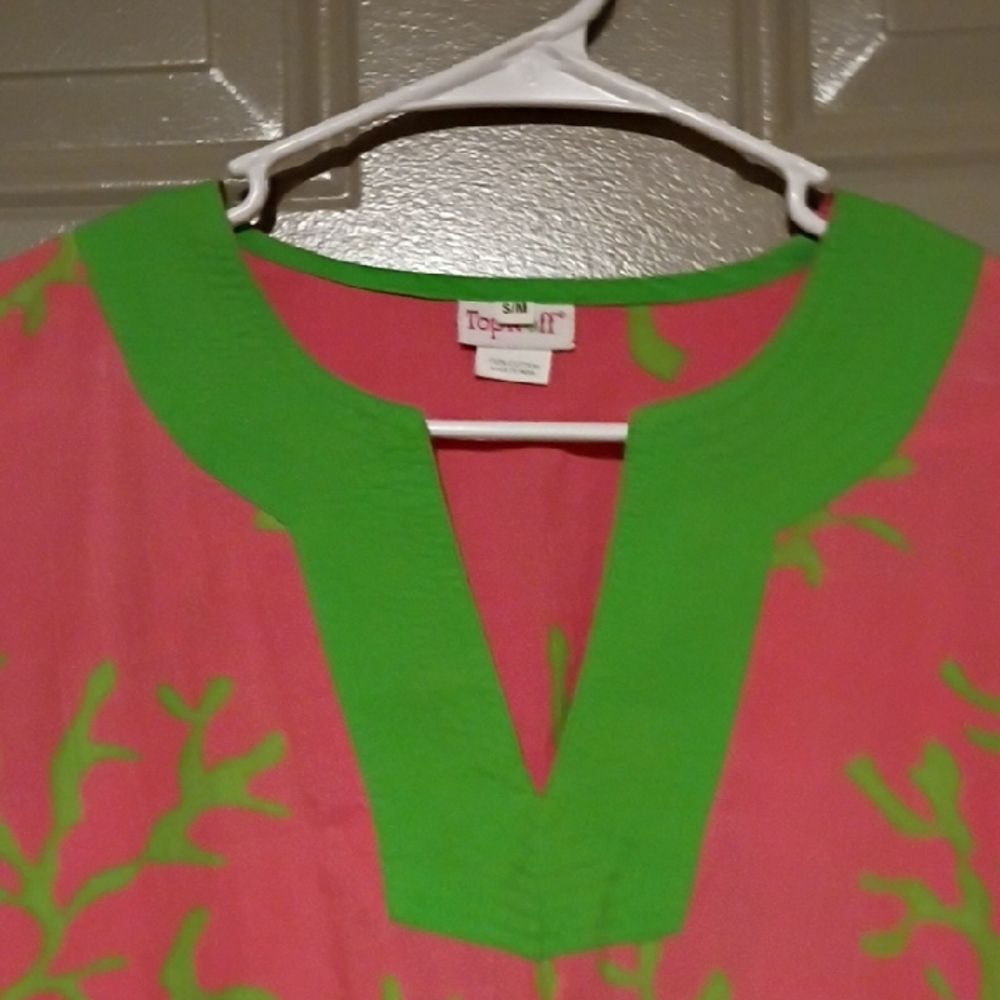 Top it off Tunic Woman Size S/M Pink and Green Tunic with Coral Pattern - Picture 4 of 7